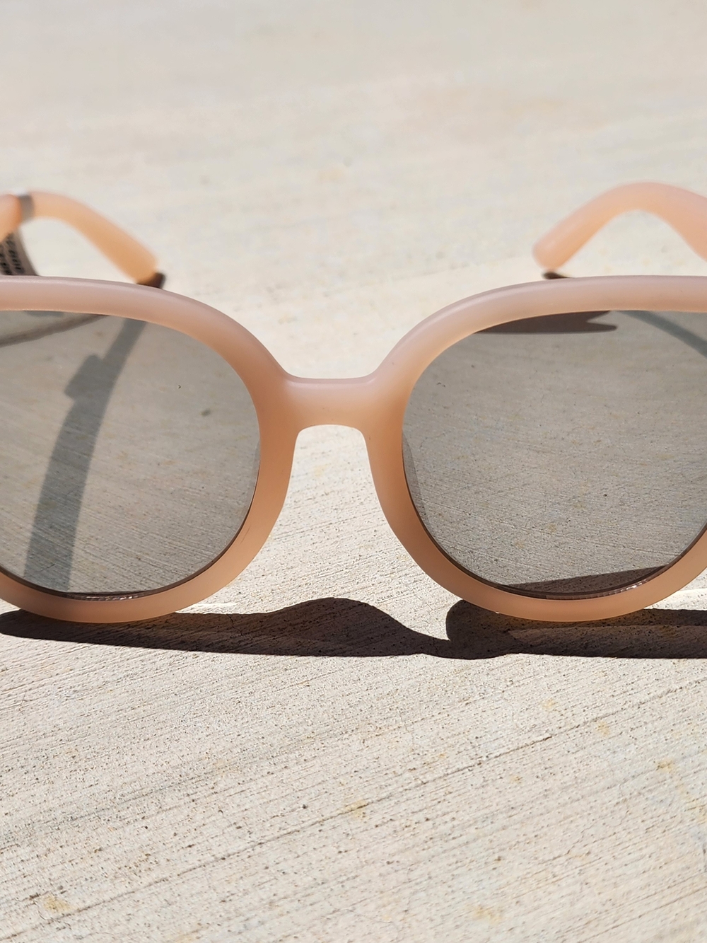 Quay Australia Blush Round Sunglasses